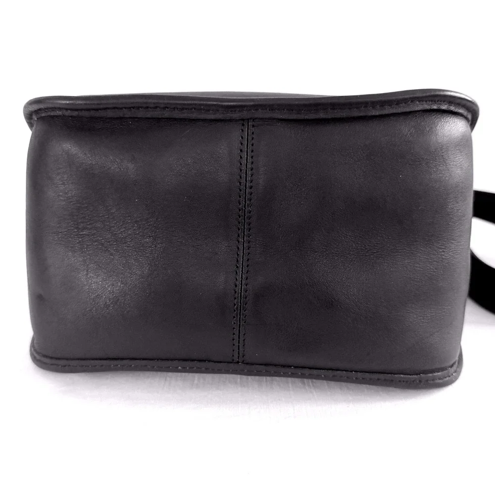 Coach 9950 Janice's Legacy Shoulder Hobo Bag Black Excellent USA VintageLeather